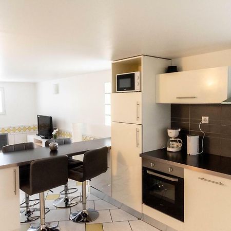 Charmant 2 Pieces Moderne Clichy-sous-Bois Екстериор снимка